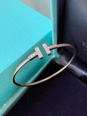 Tiffany & Co. Gold Classic Bangle Bracelet